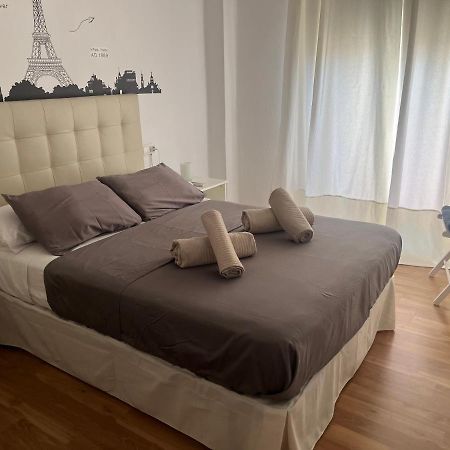 Апартаменты Apartamento Los Marmoles Малага Экстерьер фото